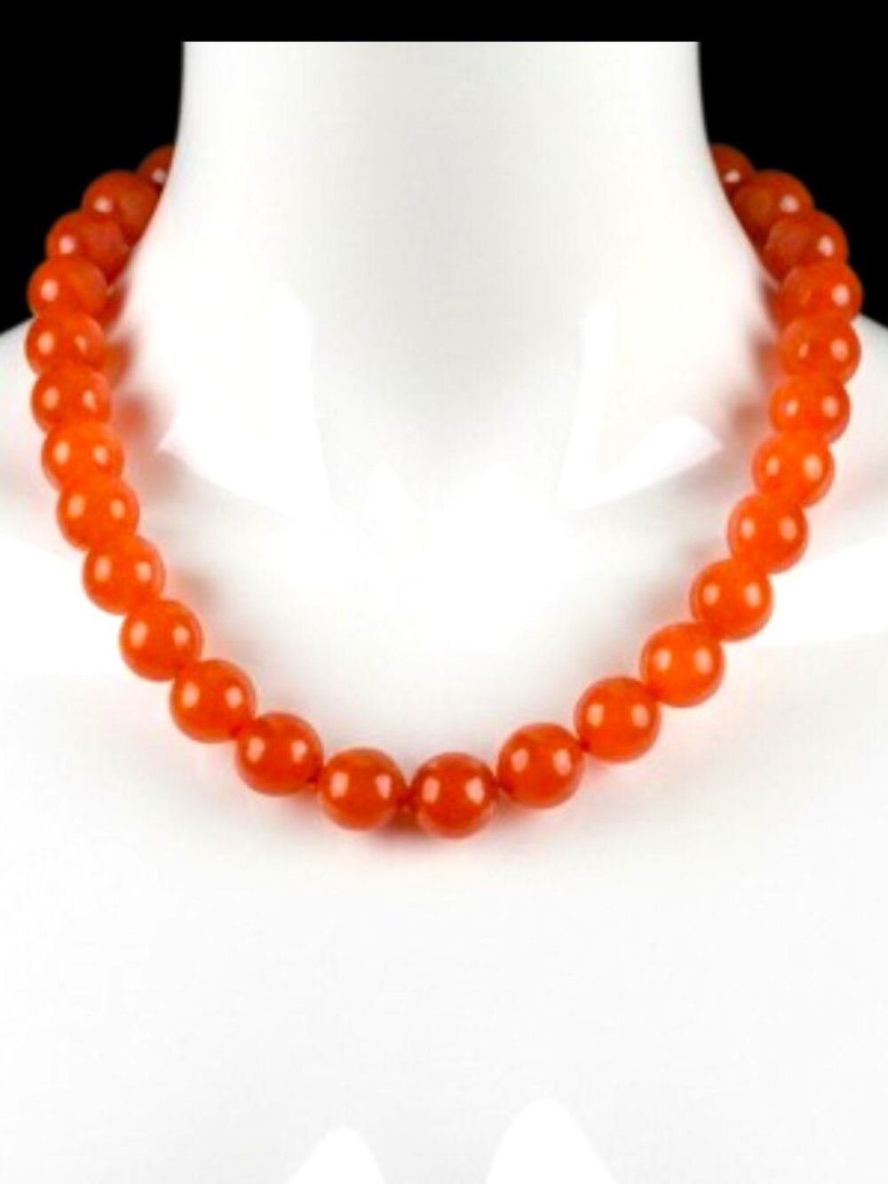 603.40 Carats Natural Untreated Rich Orange Onyx Round Shape Beads Necklace